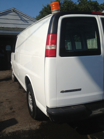 2008 Chevrolet Express Coupe 4D