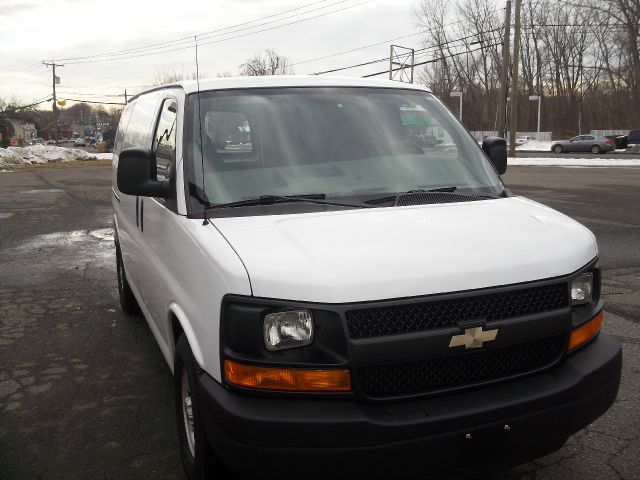 2008 Chevrolet Express CE 1.8