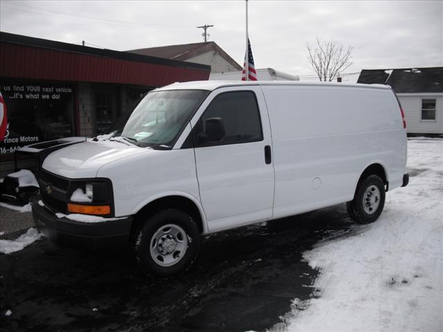 2008 Chevrolet Express Limited Sport Utility 4D