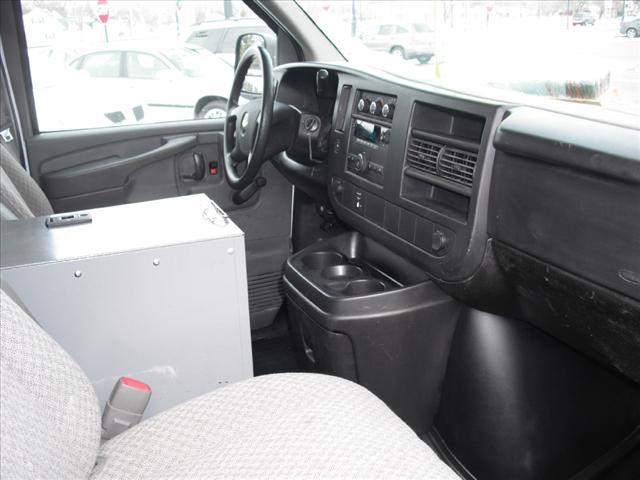 2008 Chevrolet Express Limited Sport Utility 4D