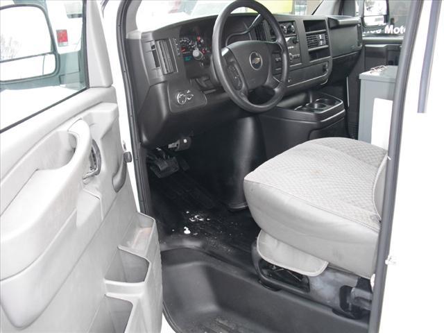 2008 Chevrolet Express Limited Sport Utility 4D