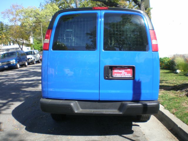 2008 Chevrolet Express Coupe 4D