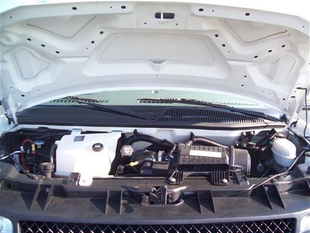 2008 Chevrolet Express Premier I4 2WD