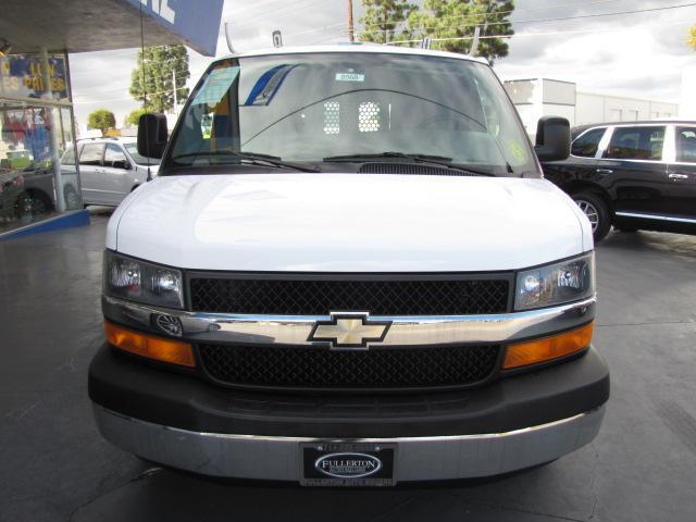 2008 Chevrolet Express Leather / Sunroof