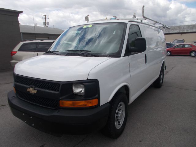 2009 Chevrolet Express Coupe 4D