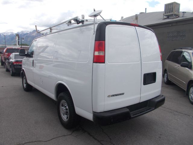 2009 Chevrolet Express Coupe 4D