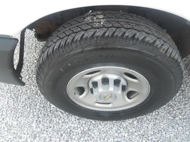 2009 Chevrolet Express Coupe 4D