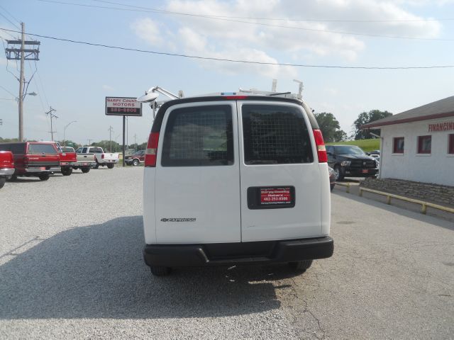 2009 Chevrolet Express Coupe 4D