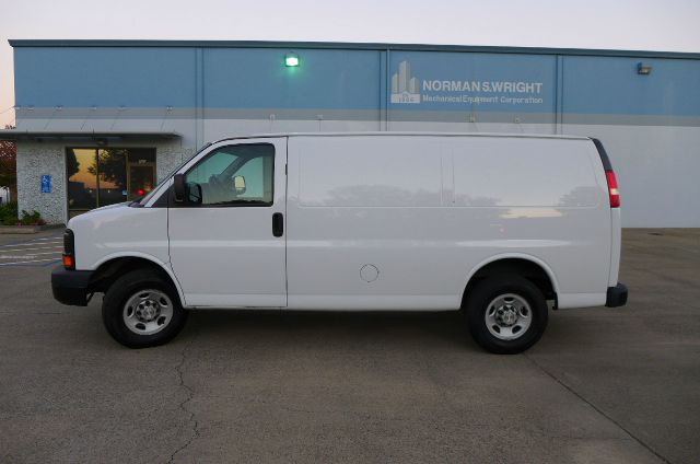 2009 Chevrolet Express Coupe 4D