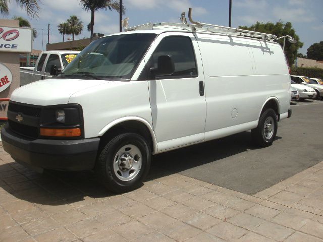 2009 Chevrolet Express Coupe 4D