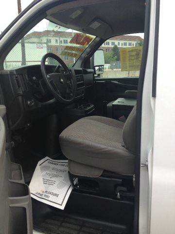 2009 Chevrolet Express Coupe 4D