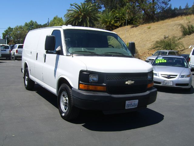 2009 Chevrolet Express Coupe 4D