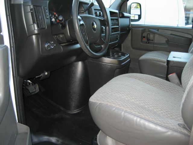 2009 Chevrolet Express Coupe 4D