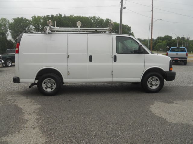 2009 Chevrolet Express Coupe 4D