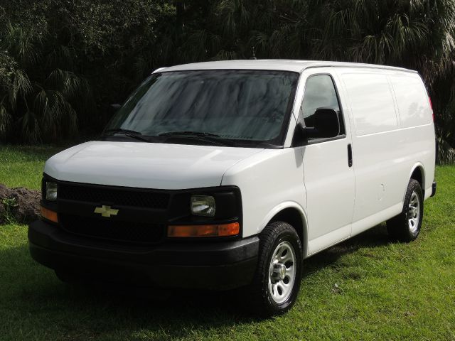 2009 Chevrolet Express Unknown