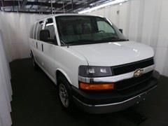 2009 Chevrolet Express 750i 4dr Sdn