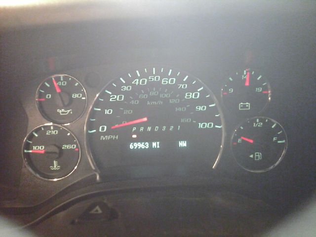 2009 Chevrolet Express 114.6 XLT W/rear Door Privacy Glass