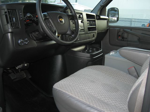 2009 Chevrolet Express Coupe 4D