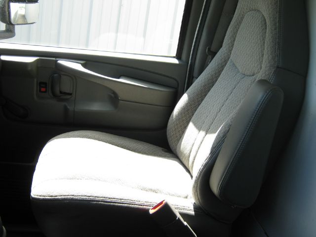 2009 Chevrolet Express Crew Cab 131