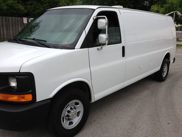 2009 Chevrolet Express 460 L