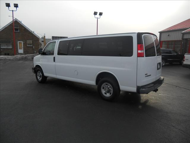 2010 Chevrolet Express FWD I
