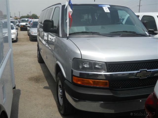 2010 Chevrolet Express 114.6 XLT W/rear Door Privacy Glass