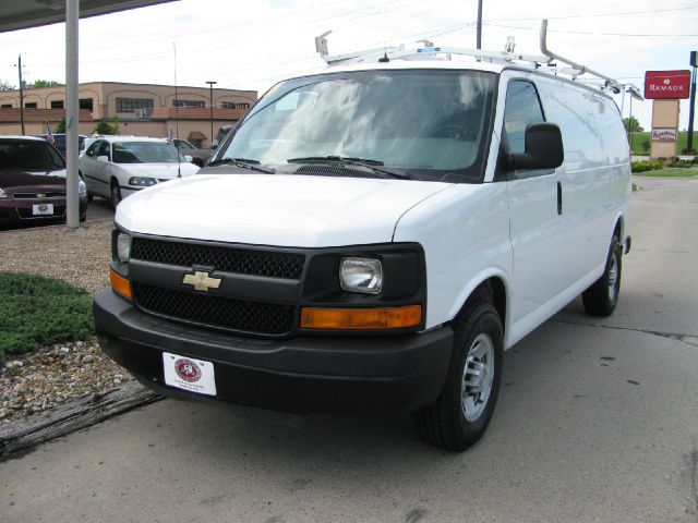 2010 Chevrolet Express Coupe 4D
