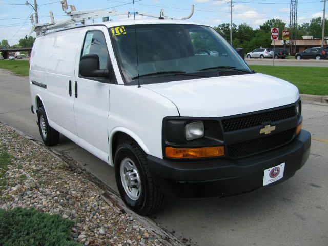 2010 Chevrolet Express Coupe 4D