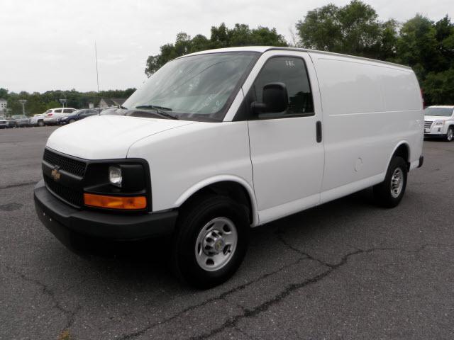 2010 Chevrolet Express LS 4X4