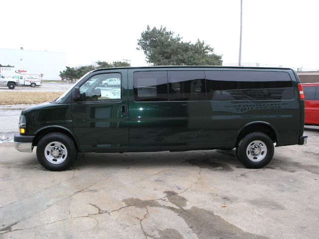 2010 Chevrolet Express 114.6 XLT W/rear Door Privacy Glass