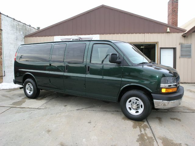 2010 Chevrolet Express 114.6 XLT W/rear Door Privacy Glass