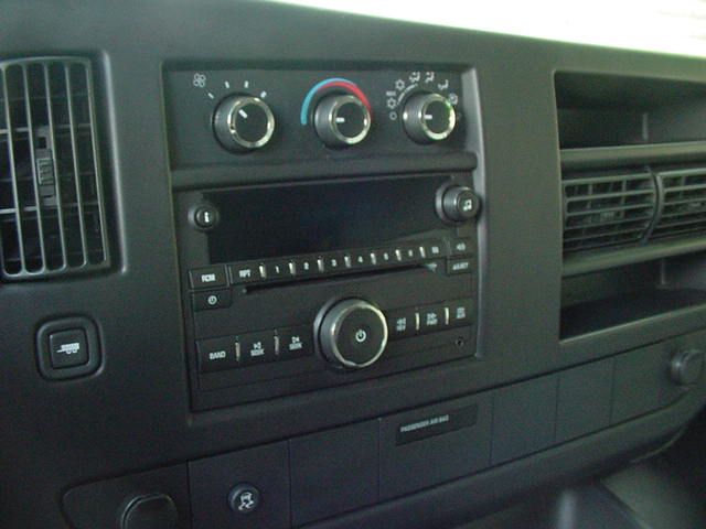 2010 Chevrolet Express CE 1.8