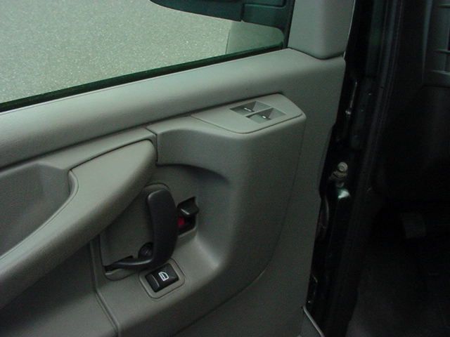 2010 Chevrolet Express CE 1.8