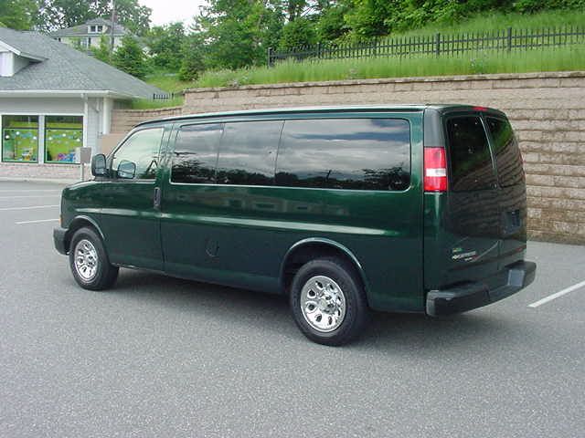 2010 Chevrolet Express CE 1.8