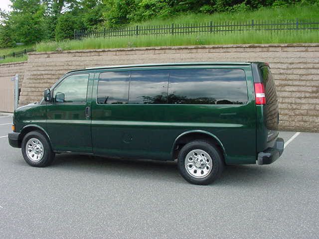 2010 Chevrolet Express CE 1.8