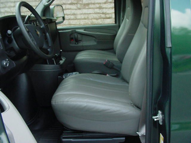 2010 Chevrolet Express CE 1.8