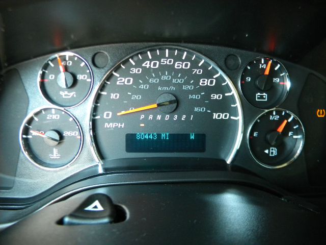 2010 Chevrolet Express Sport LOW Miles