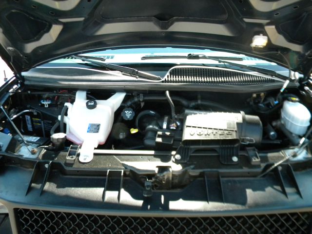 2010 Chevrolet Express Sport LOW Miles