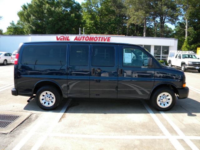2010 Chevrolet Express Sport LOW Miles