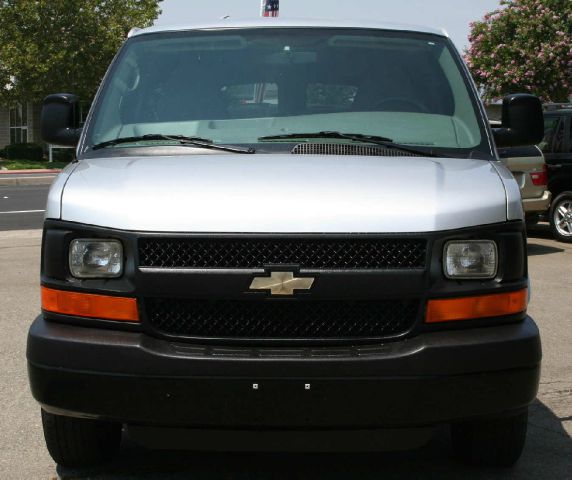 2010 Chevrolet Express Sport LOW Miles