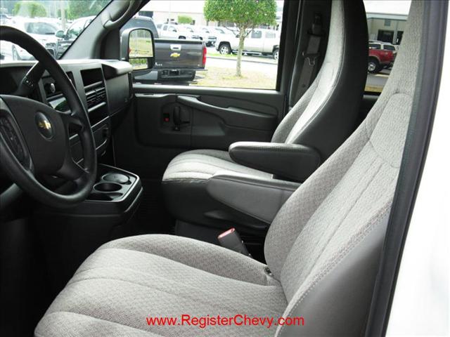 2010 Chevrolet Express Legacy LTD AWD