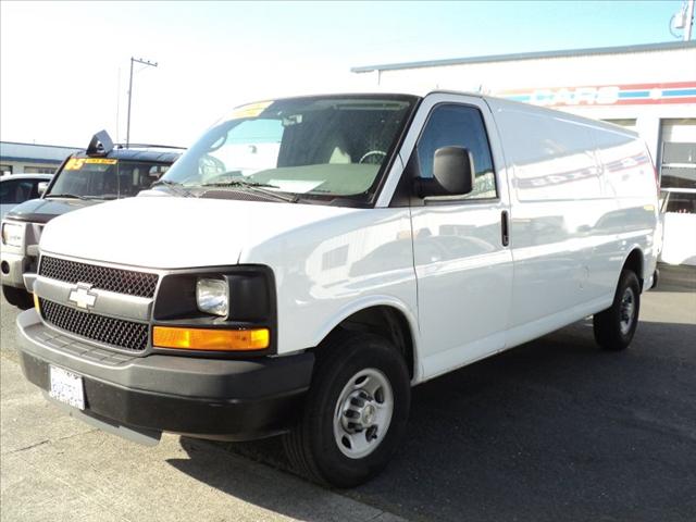 2010 Chevrolet Express Unknown