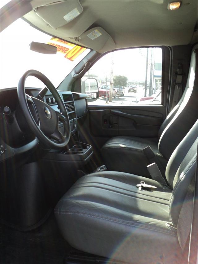 2010 Chevrolet Express Unknown