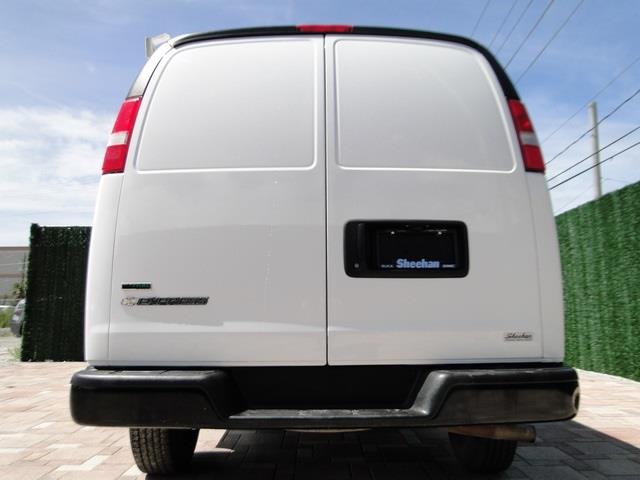 2010 Chevrolet Express SV 4dr SUV