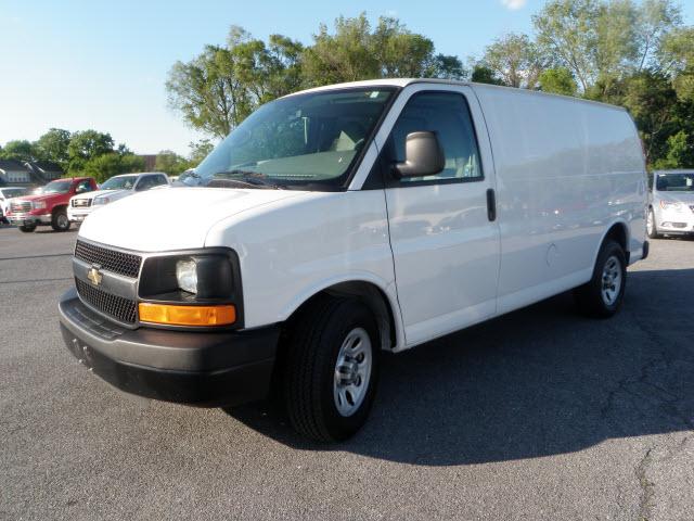 2010 Chevrolet Express Water Truck