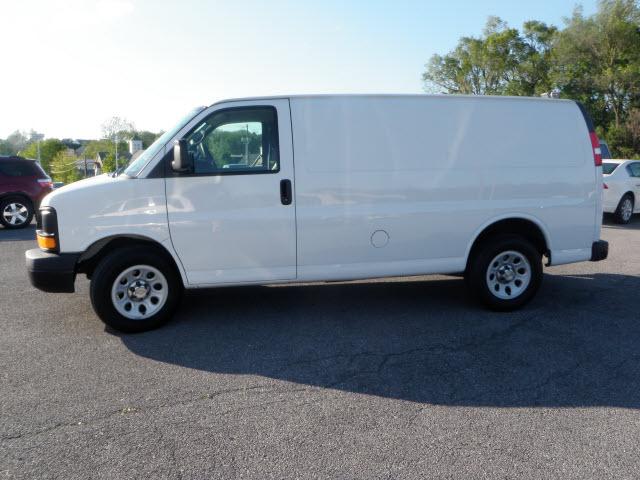 2010 Chevrolet Express Water Truck