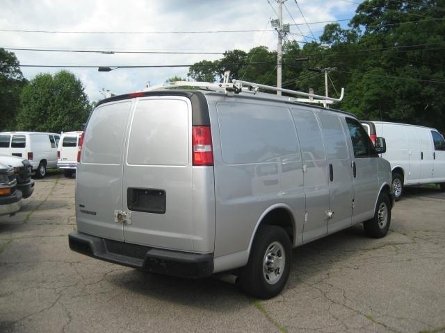 2010 Chevrolet Express 4WD 4-door Tech/entertainment Pkg