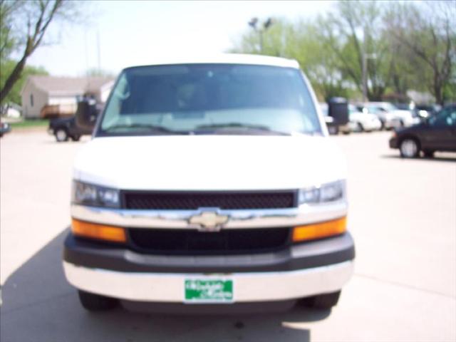 2010 Chevrolet Express 2.5 S Model