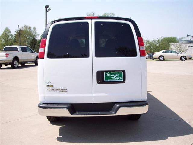 2010 Chevrolet Express 2.5 S Model