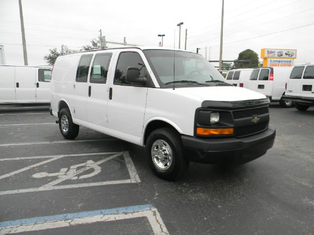 2010 Chevrolet Express Coupe 4D
